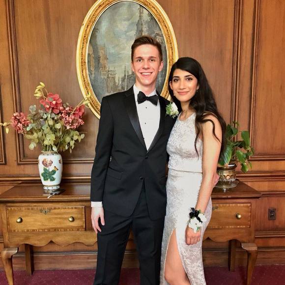 Meet your Posher, Conor - Picture 1 of 1